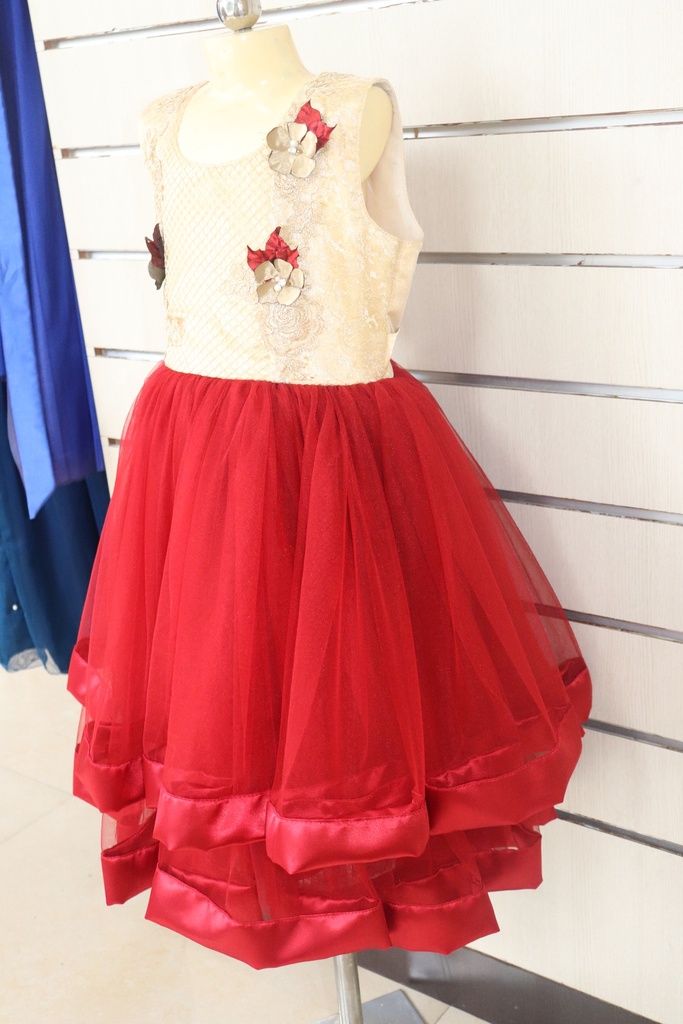Sleeveless Frill Frock