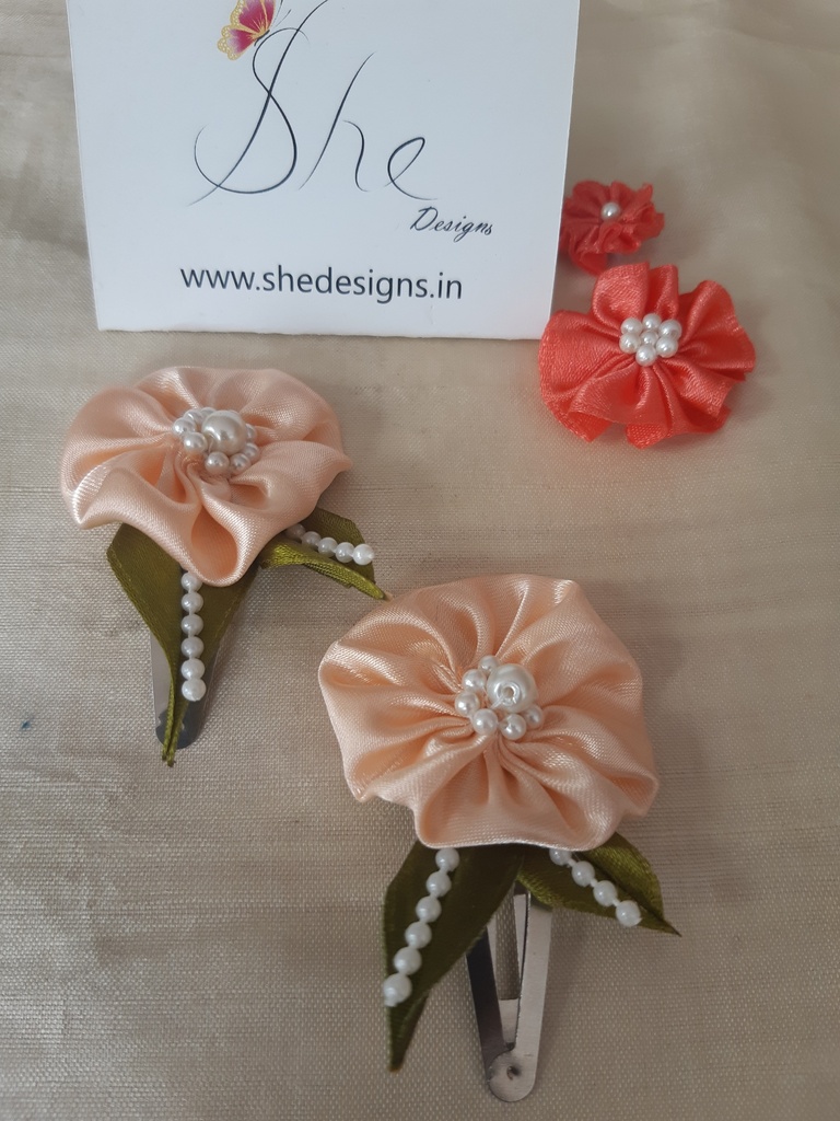 Flower With Stone Hair clip